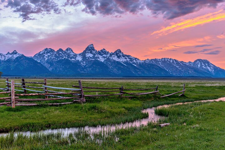 Private Sundowner Dinner Experience in Grand Teton National Park - Photo 1 of 5